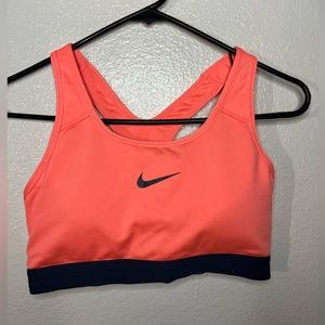 Nike Dri Fit coral padded sports bra Size Medium